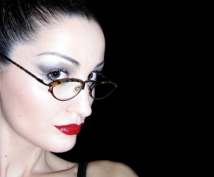 glasses-and-red-lips-1240682-639x529-300x249